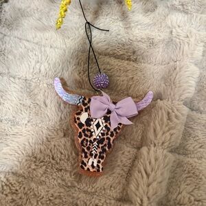 Cranberry Bliss- Leopard Print Bull Head Car Freshie 🎀